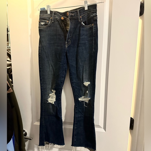Mother Insider crop step Fray distressed Jean - Picture 2 of 7